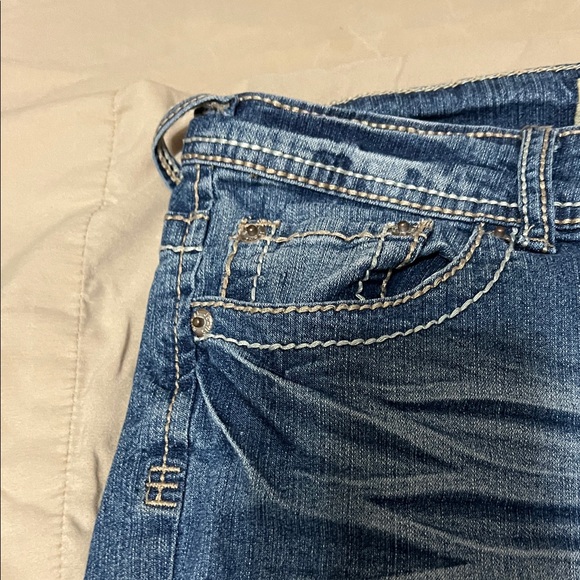 Rue21 Faded Blue Denim Shorts - Picture 4 of 8